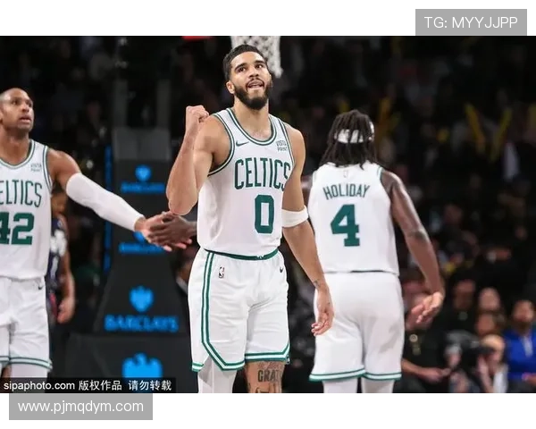 布莱顿定位球表现稳健,本赛季防守与进攻效率持续提升 布莱顿定位球表现稳健,本赛季防守与进攻效率持续提升